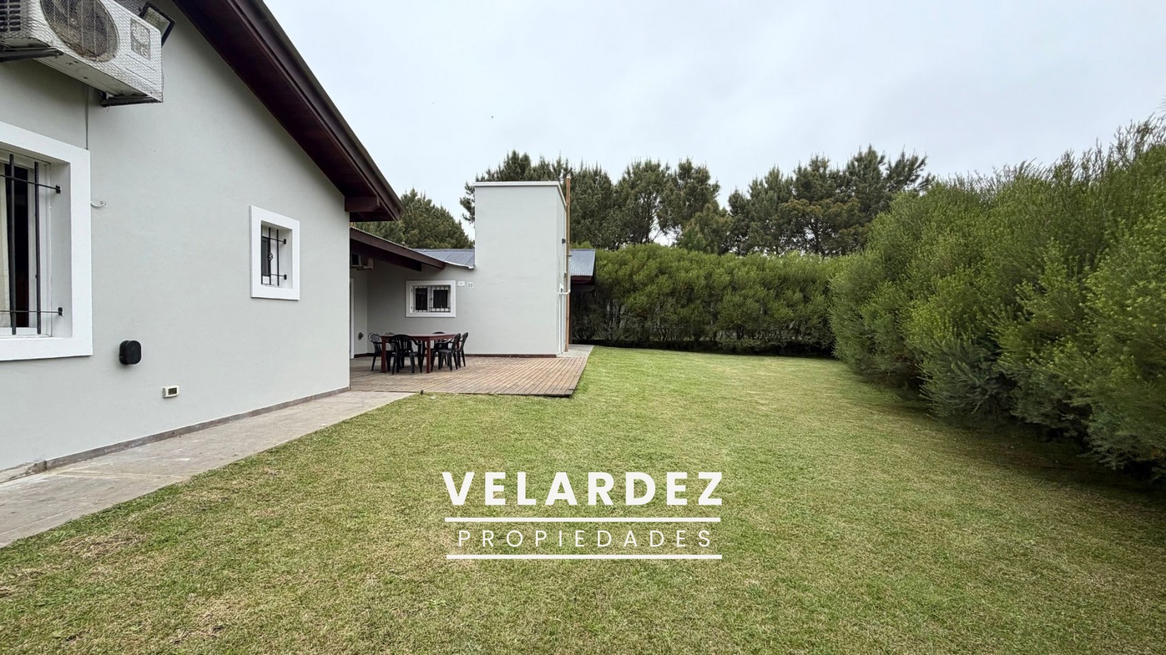 Casa en Venta en Pinamar - Barrio Nayades