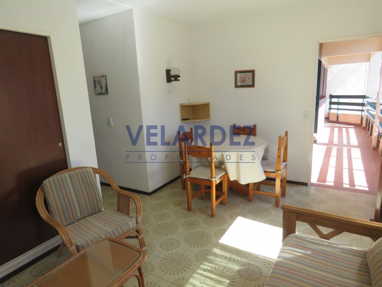 2 ambientes - zona hospital - DISPONIBLE ULTIMA SEMANA DE ENERO (24 a 31)