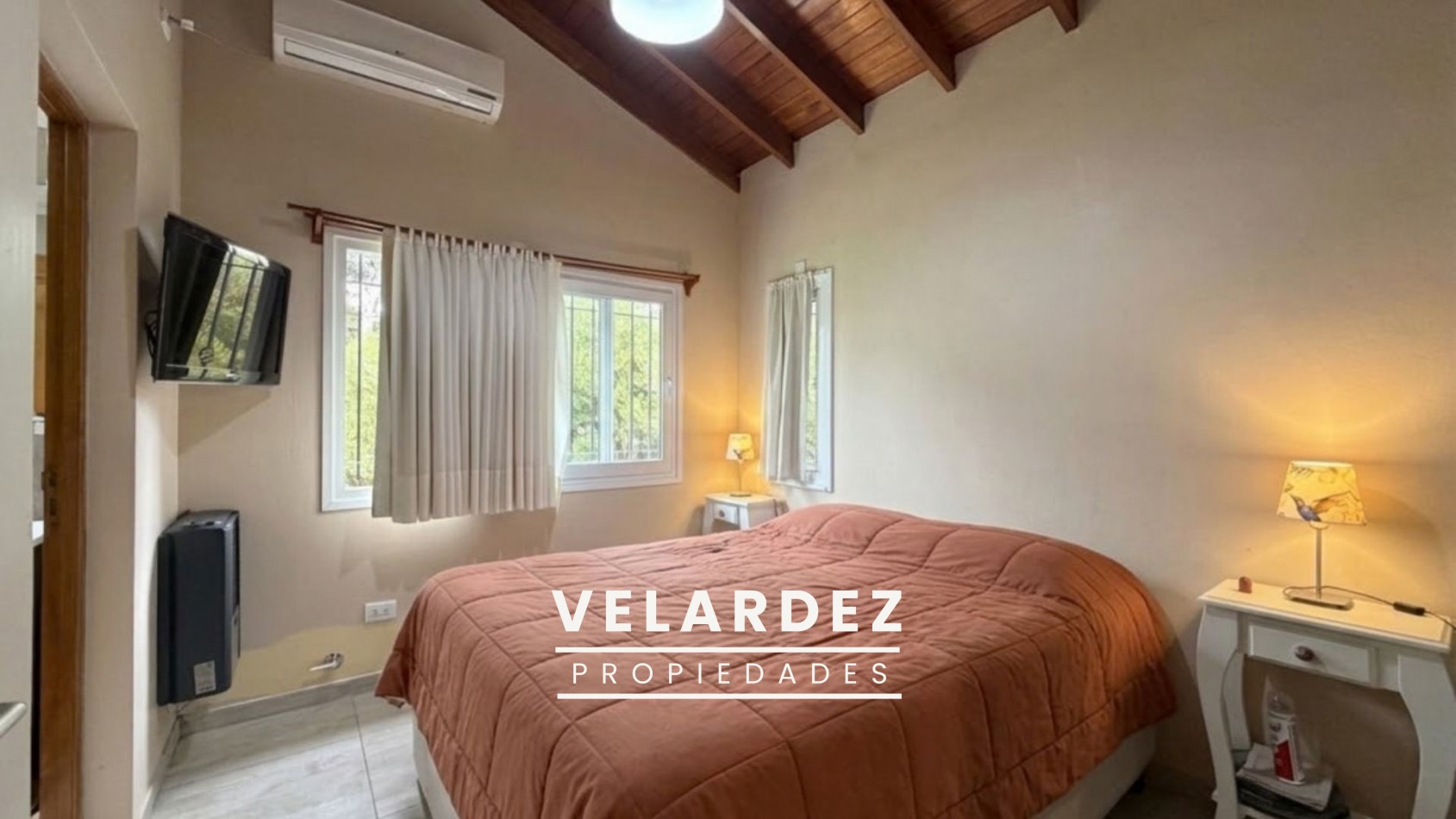 Casa en Venta en Pinamar - Barrio Nayades