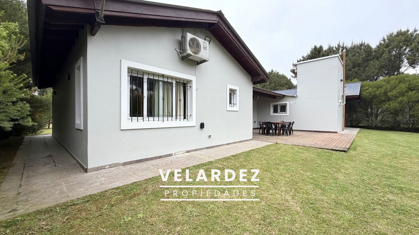 Casa en Venta en Pinamar - Barrio Nayades