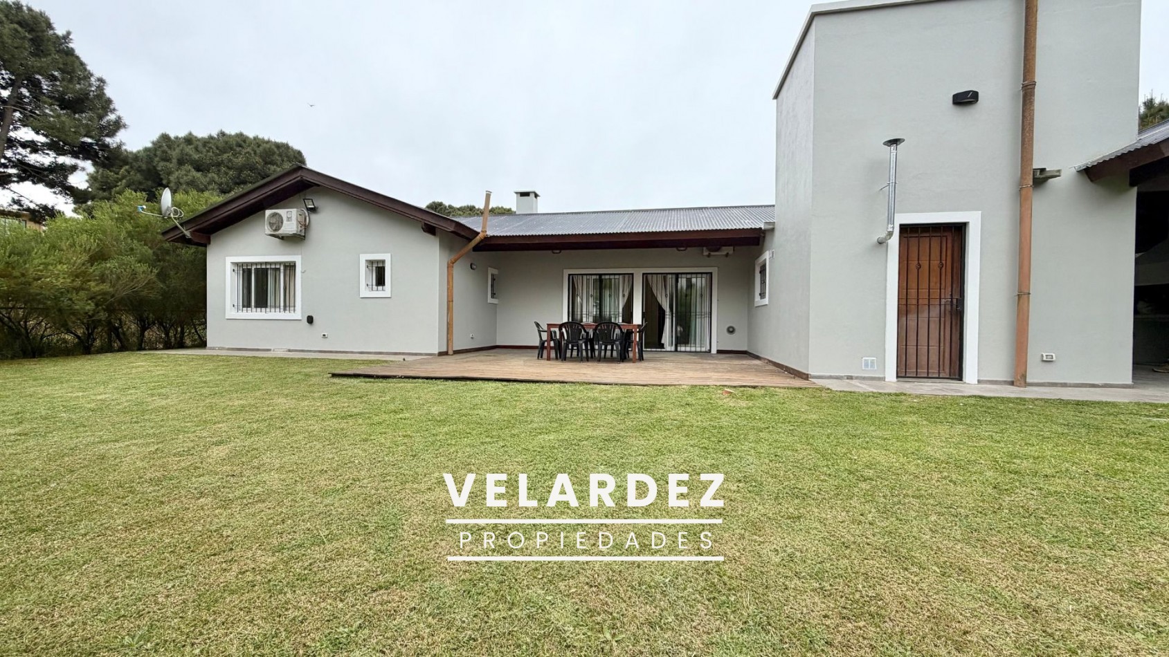 Casa en Venta en Pinamar - Barrio Nayades