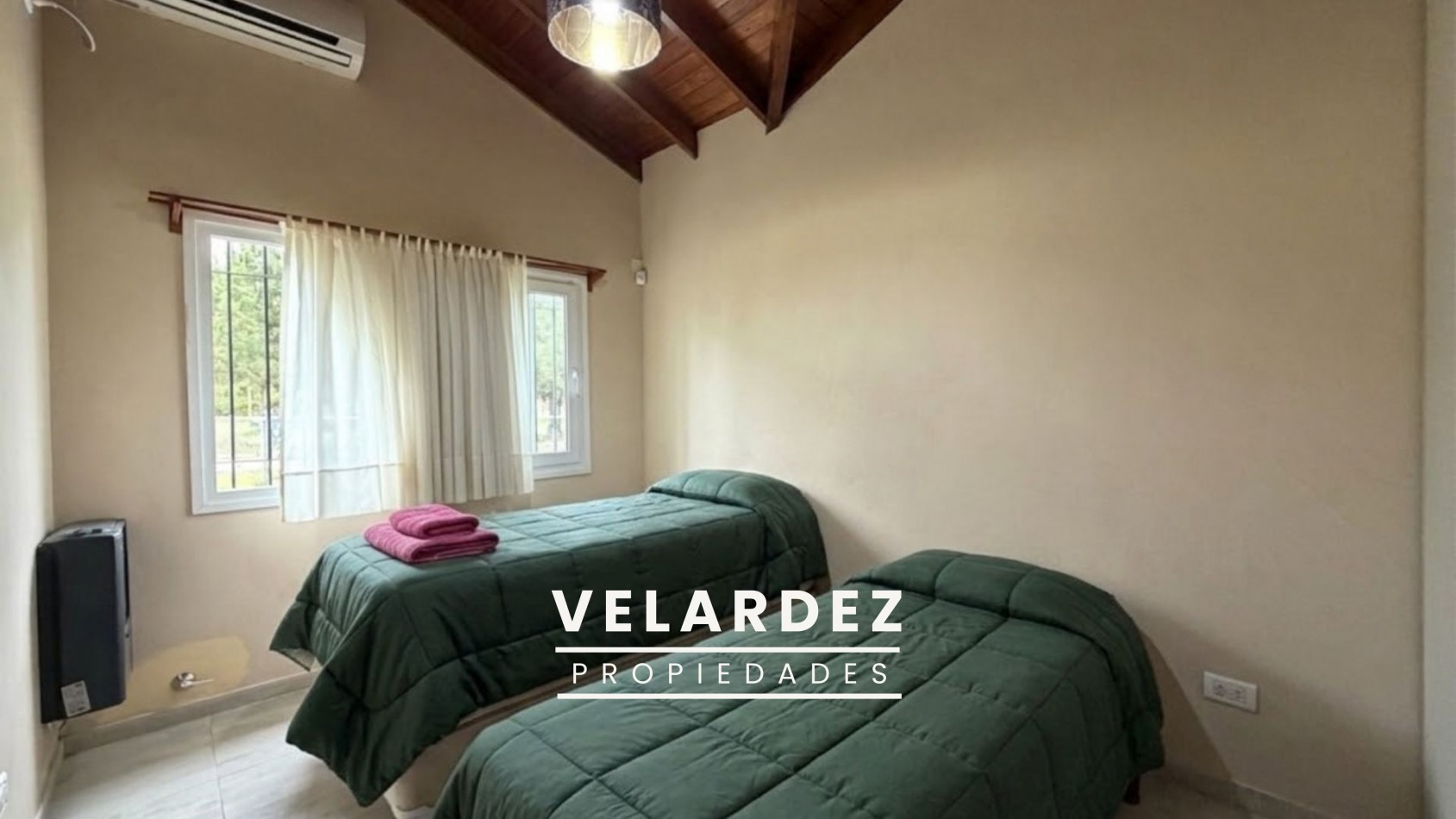 Casa en Venta en Pinamar - Barrio Nayades