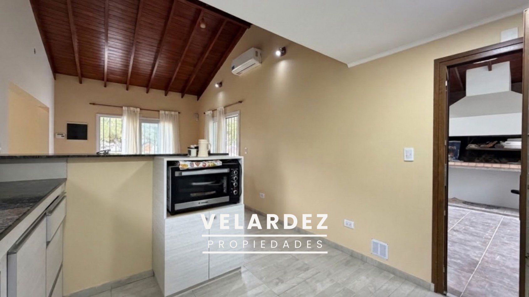 Casa en Venta en Pinamar - Barrio Nayades