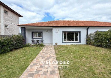 Casa en alquiler temporal en Pinamar